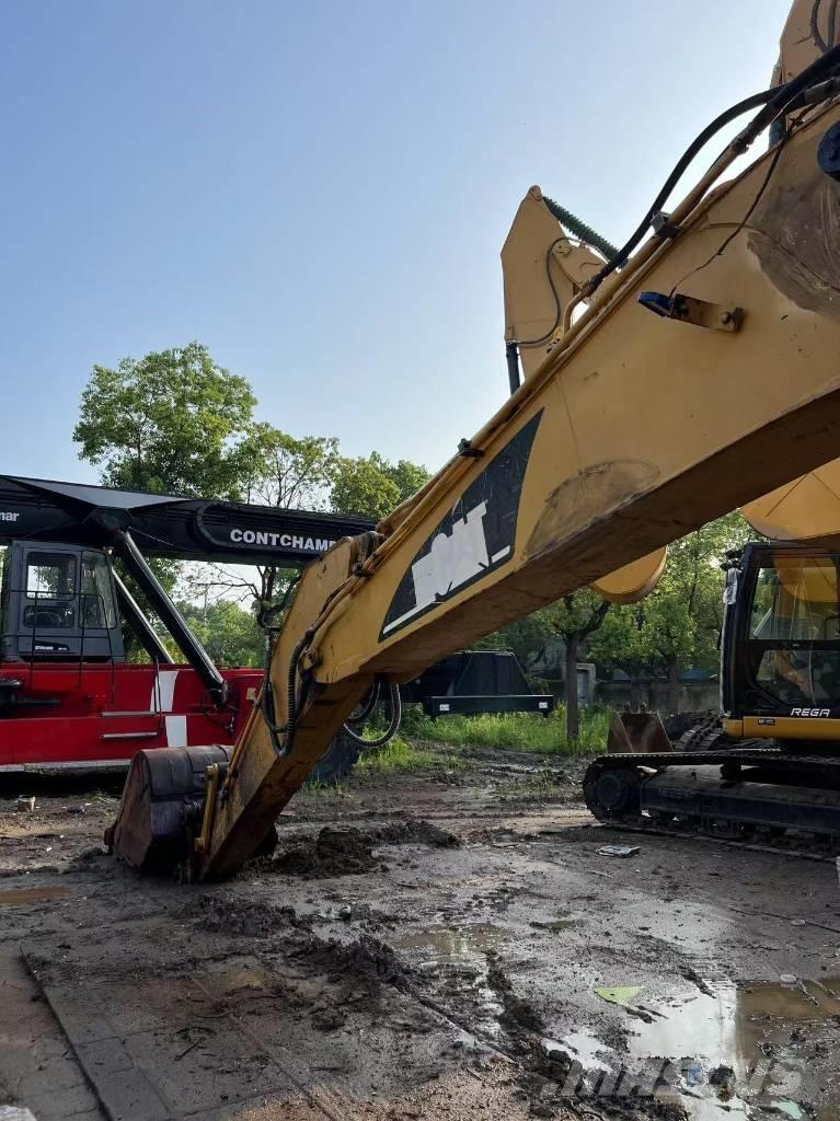 CAT 320BL Beltegraver