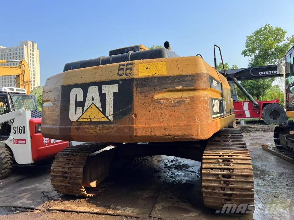 CAT 320BL Beltegraver