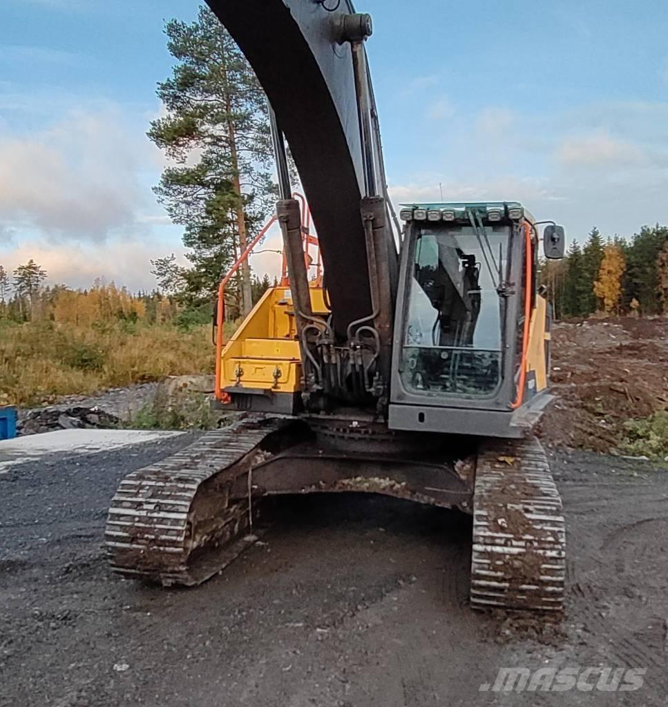 Volvo EC 300EL Beltegraver