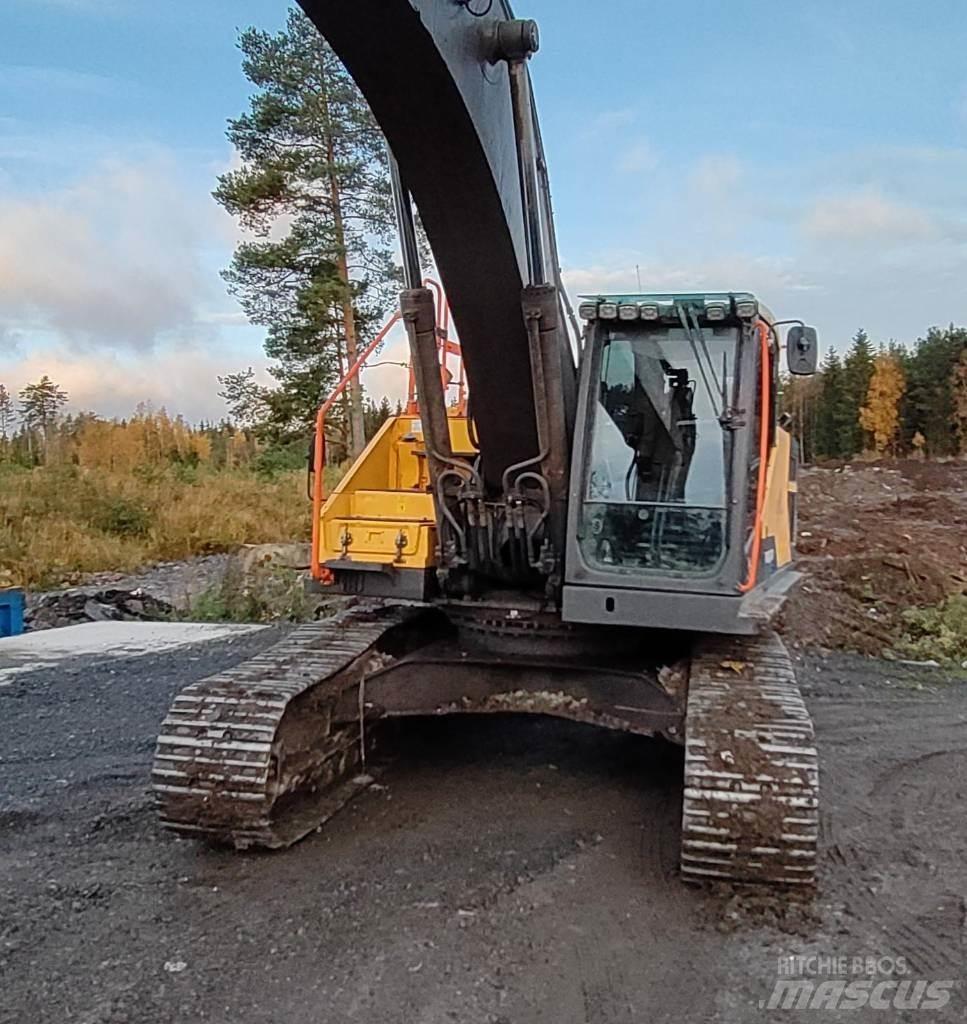 Volvo EC 300EL Beltegraver