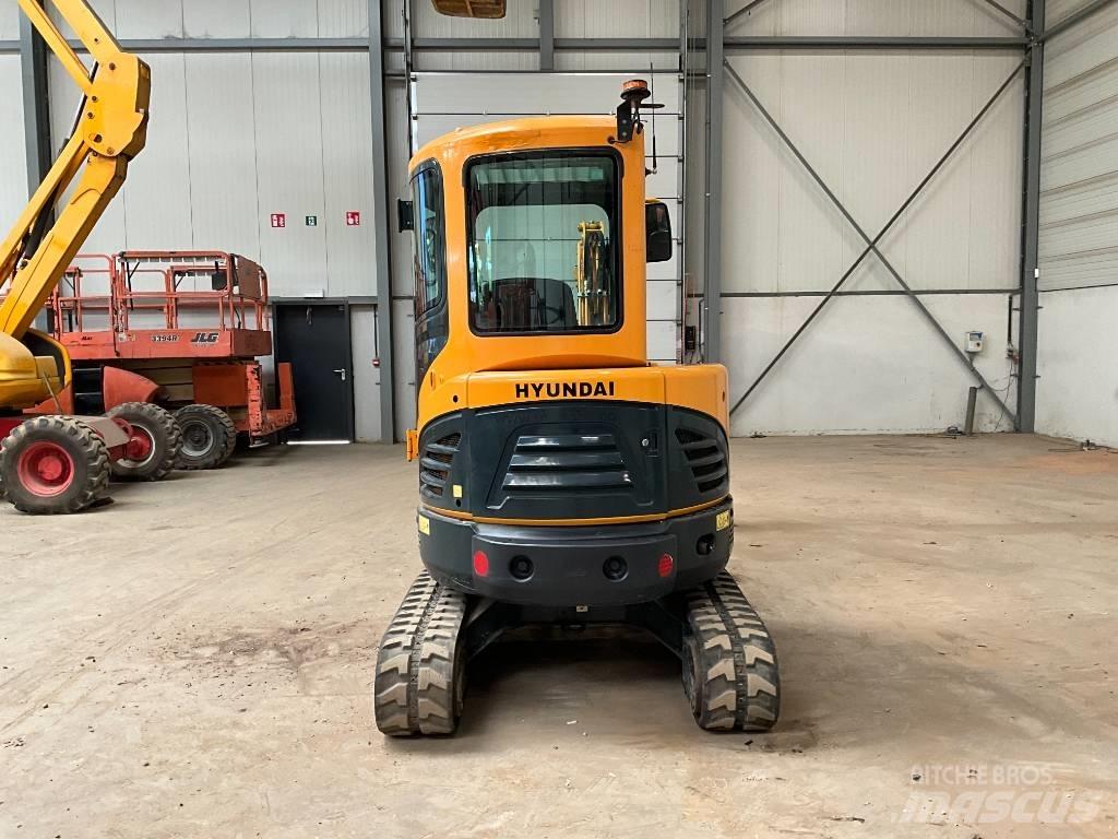 Hyundai 30 Z-9 AK Minigravere <7t