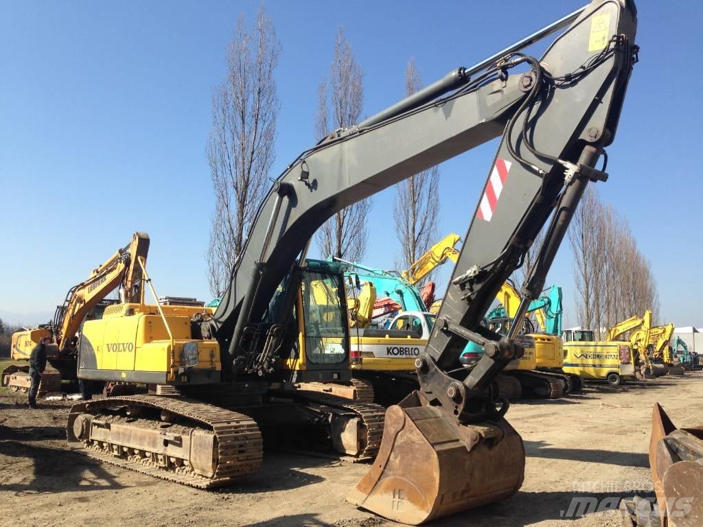 Volvo EC 240 B N LC Beltegraver