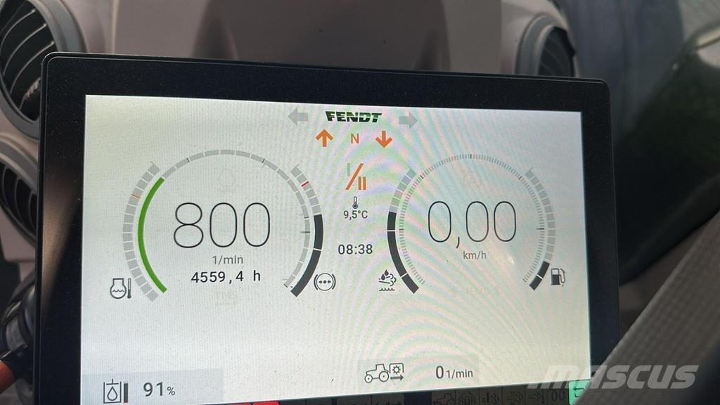 Fendt 724 VARIO Traktorer