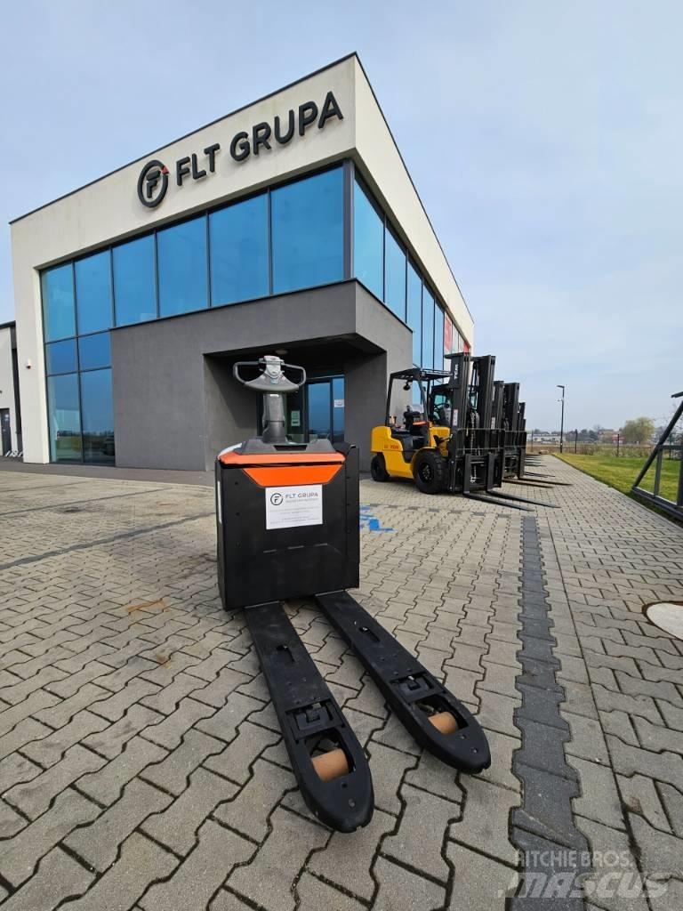 BT LPE200 Lavtløftende truck med platform