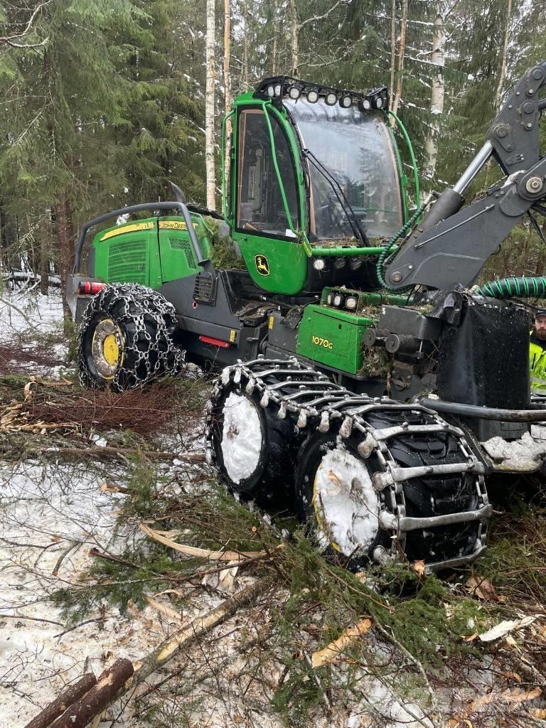 John Deere 1070 G Hogstmaskiner