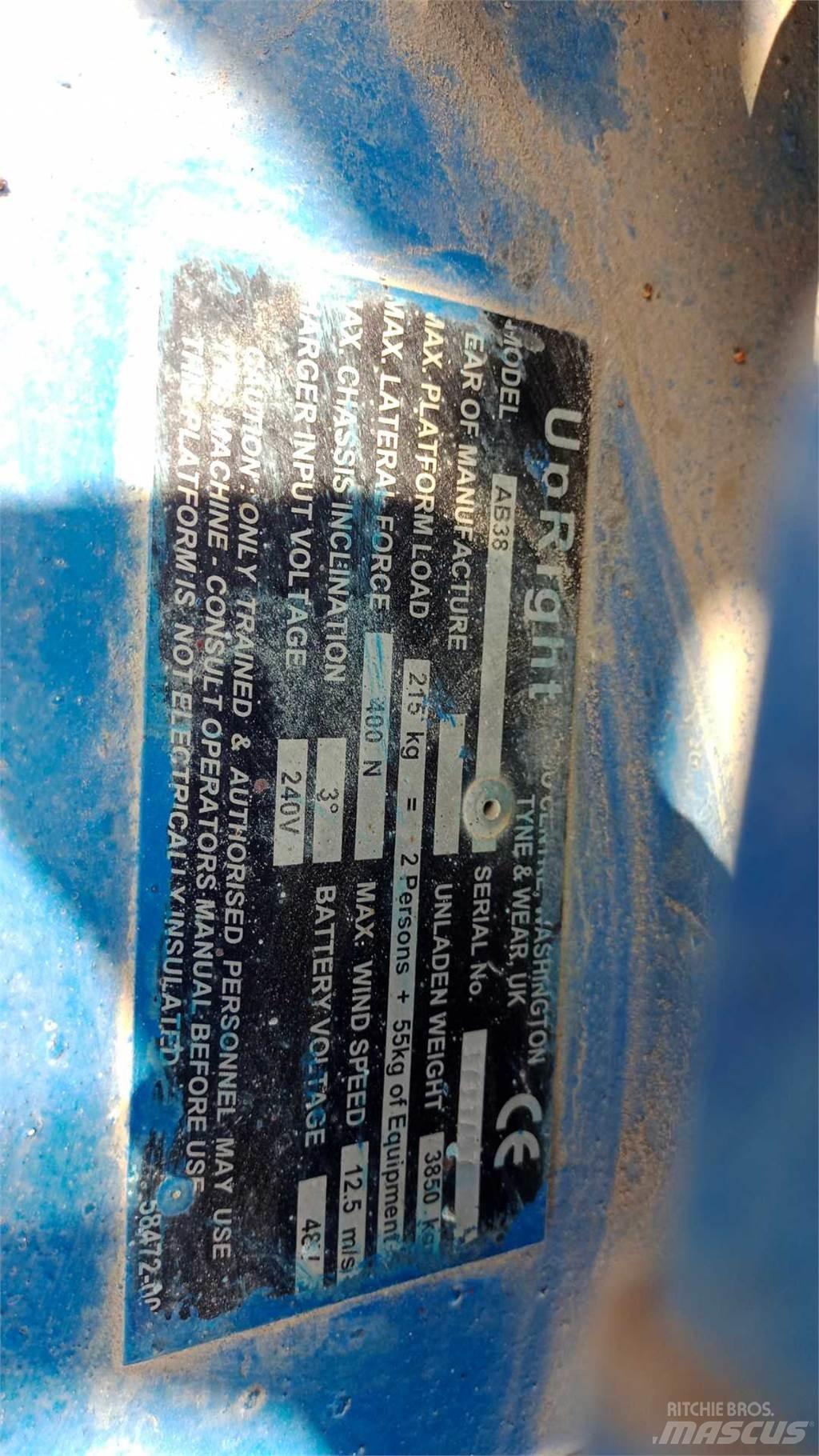 UpRight AB38 Leddede bomlifter