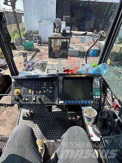 Liebherr LTM1225 Andre kraner