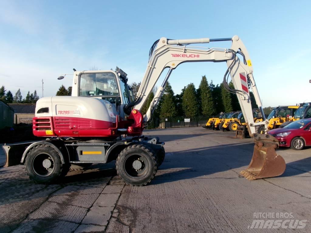 Takeuchi TB 295 W Hjulgravere