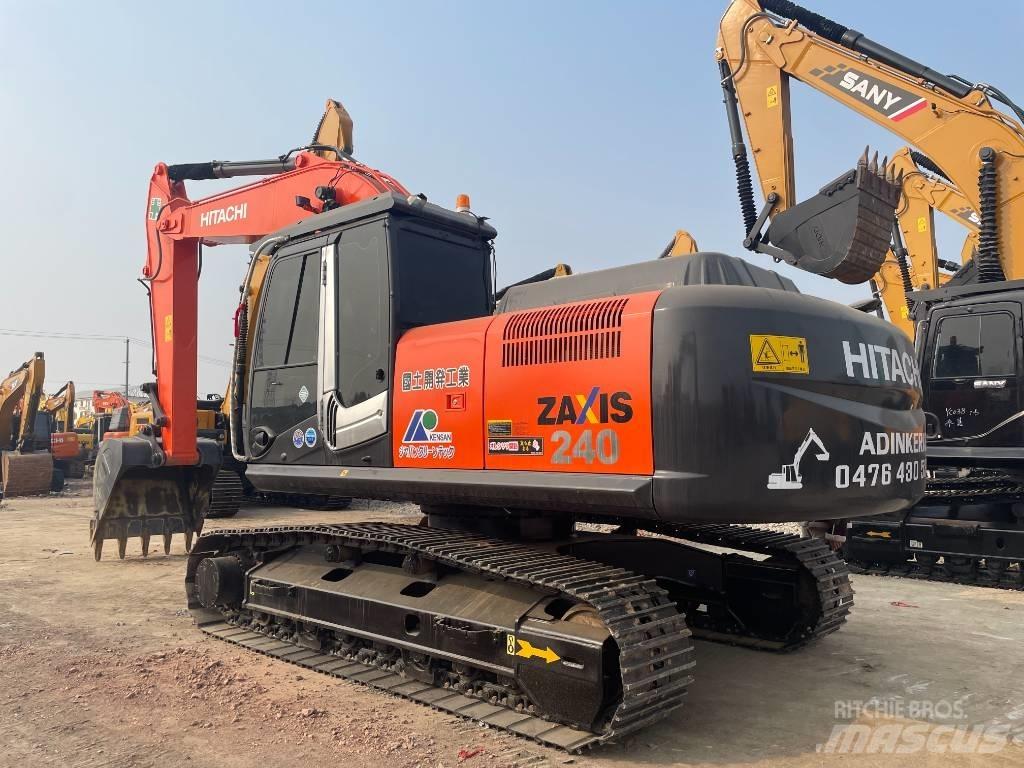 Hitachi 240 Midigravere 7 - 12t