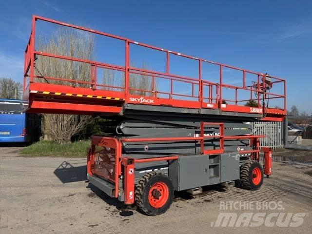 SkyJack SJ 9250 RT Sakselifter