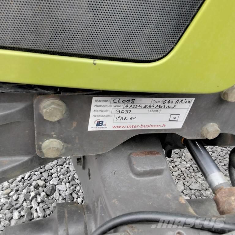 CLAAS 640 ARION Traktorer