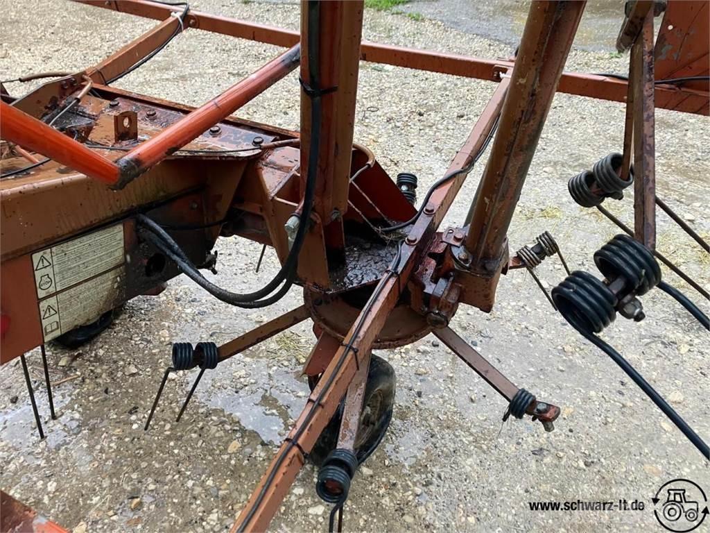 Kuhn GF 8501 Raker og høyvendere