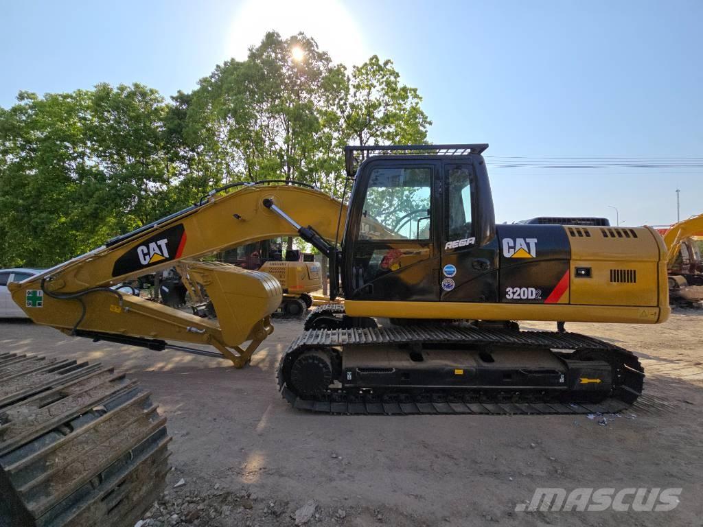 CAT 320D2 Beltegraver