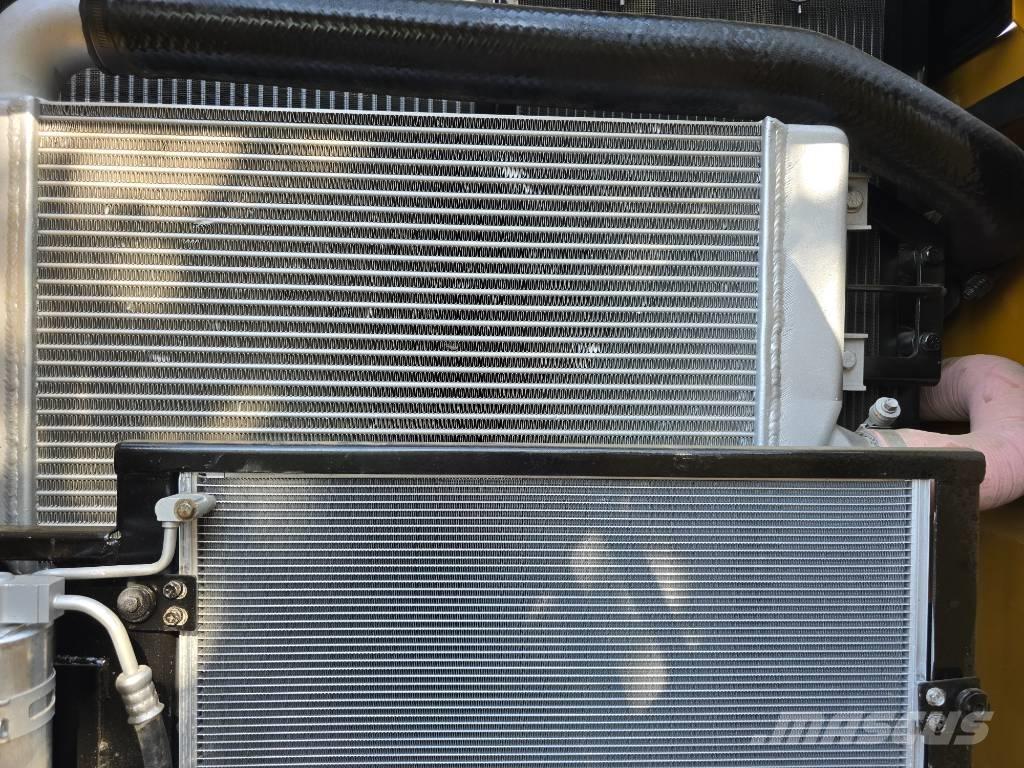 CAT 320D2 Beltegraver