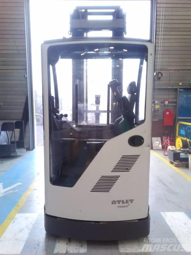 UniCarriers UMS 160 Skyvemasttruck
