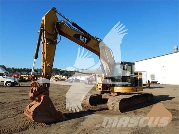 CAT 321D LCR Beltegraver