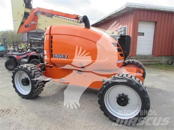JLG 600AJ Leddede bomlifter