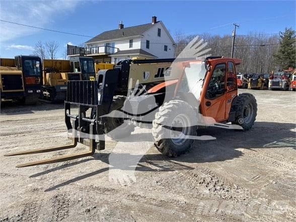 JLG 742 Teleskoplastere