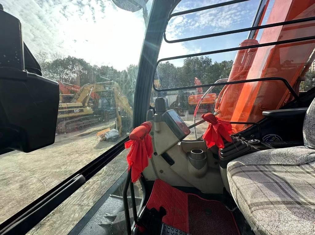 Hitachi ZX 70 Beltegraver