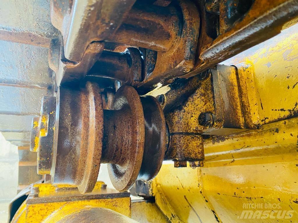 CAT 953 Beltelastere