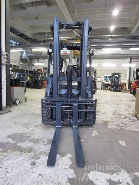 Linde E25 Elektriske trucker