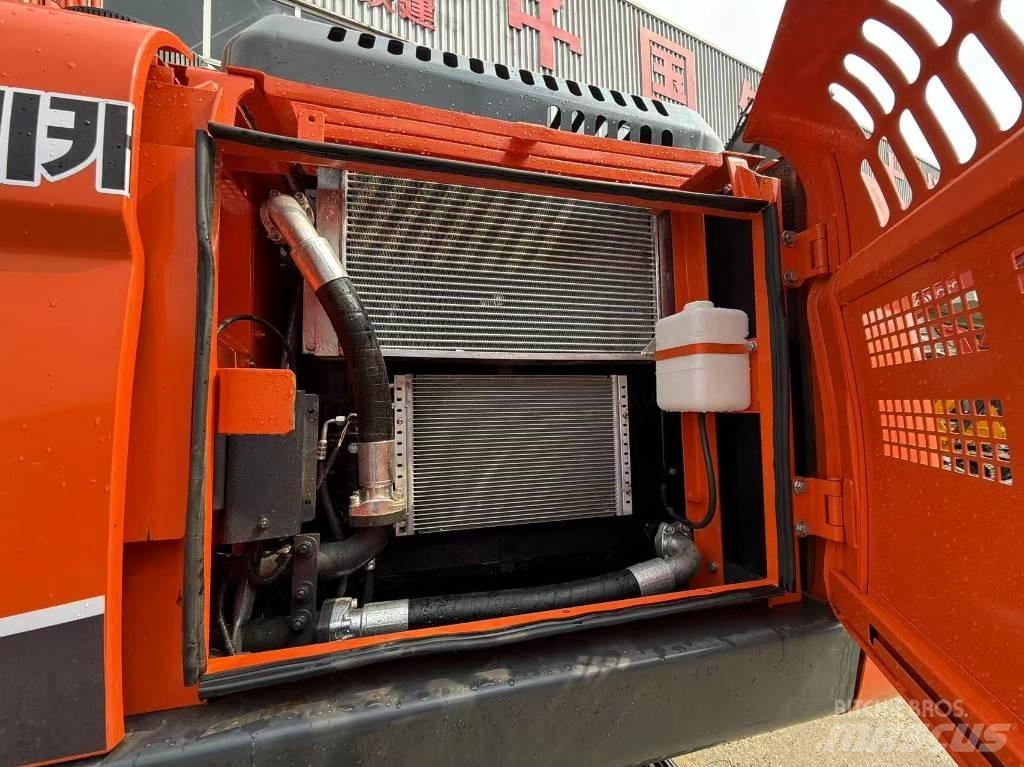 Doosan DX 225 LCA Beltegraver