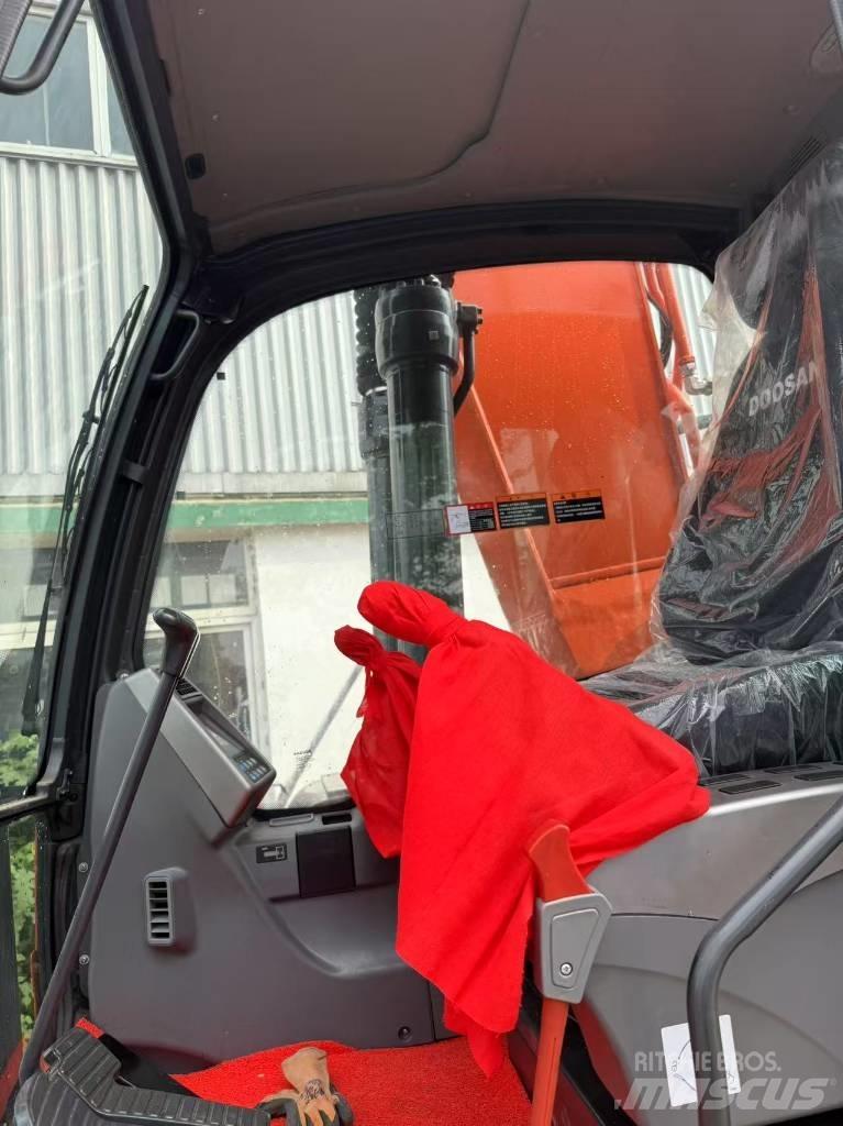Doosan DX 225 LCA Beltegraver
