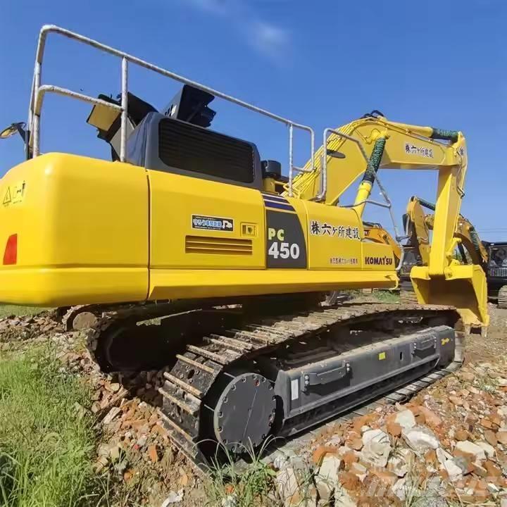 Komatsu PC 450 Beltegraver
