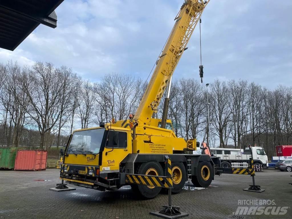 Liebherr LTM1040 Allterreng kraner
