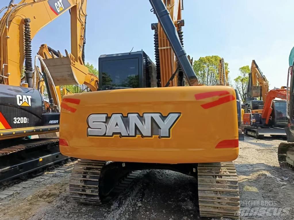 Sany SY135C Beltegraver