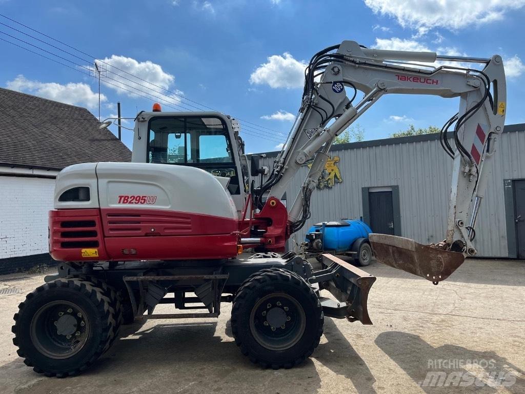 Takeuchi TB295W Hjulgravere