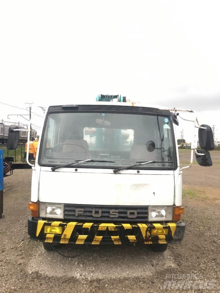 Mitsubishi DC-700BR Betongpumpe biler