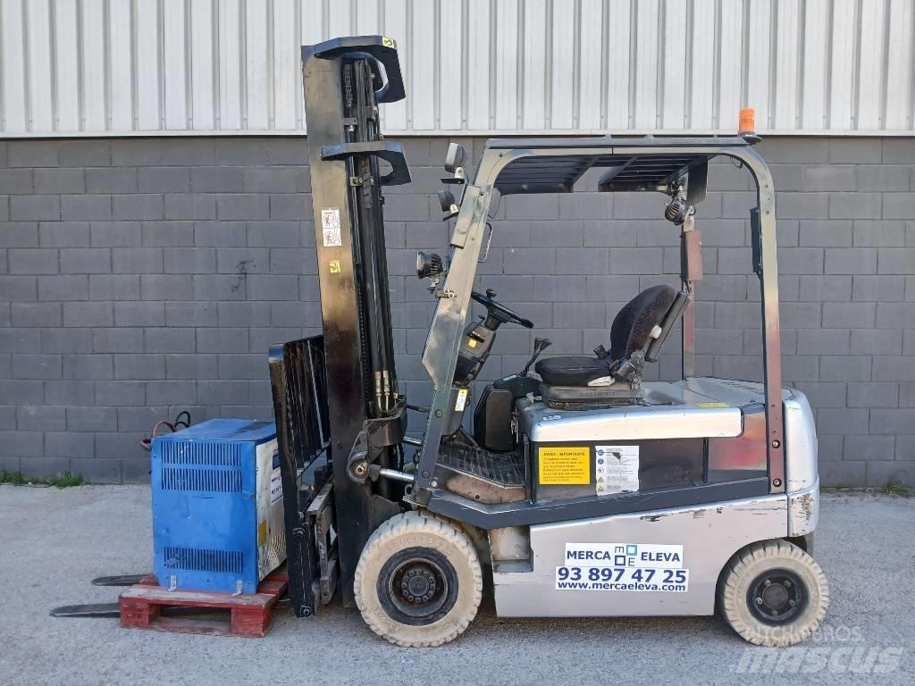 Nissan Q02 L 20 CU Elektriske trucker