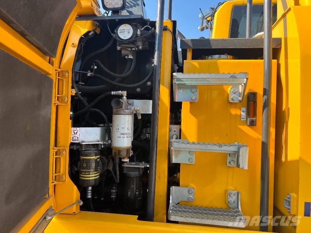 Komatsu PW 148-10 Hjulgravere