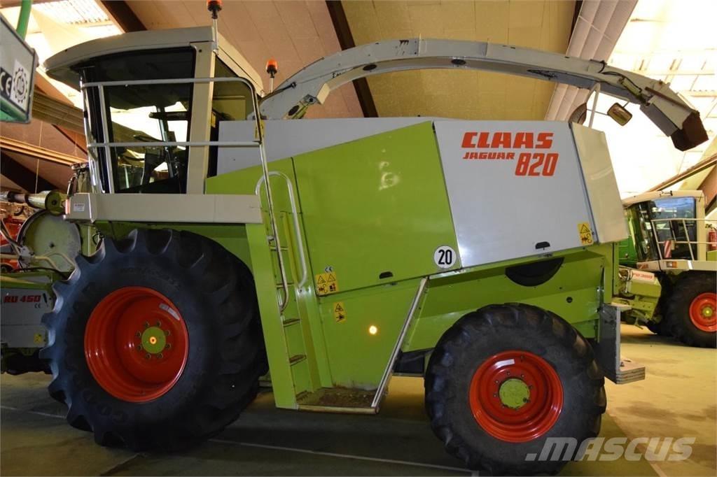 CLAAS Jaguar 820 Selvdrevne fôrhøstere