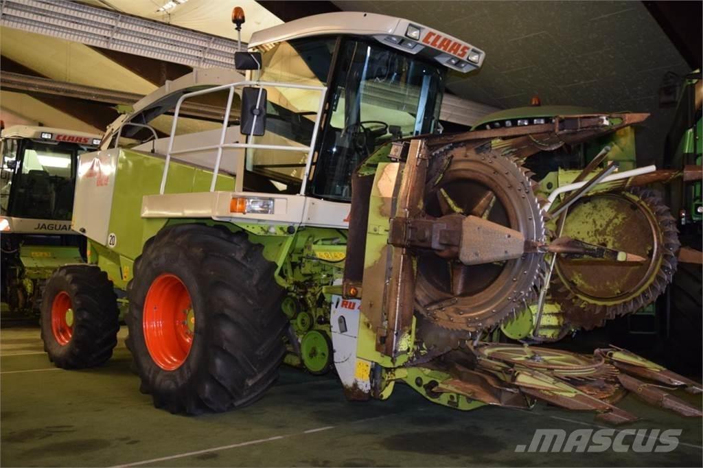 CLAAS Jaguar 820 Selvdrevne fôrhøstere