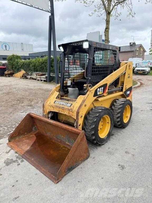 CAT 216B (226B) Kompaktlastere