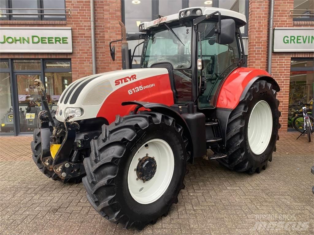 Steyr 6135 Profi Traktorer