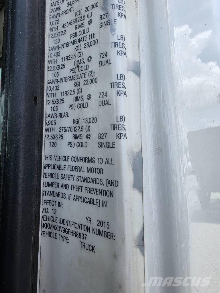 Western Star 4700 SB Trekkvogner