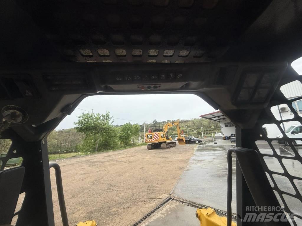 Komatsu SK 07 J-2 Kompaktlastere