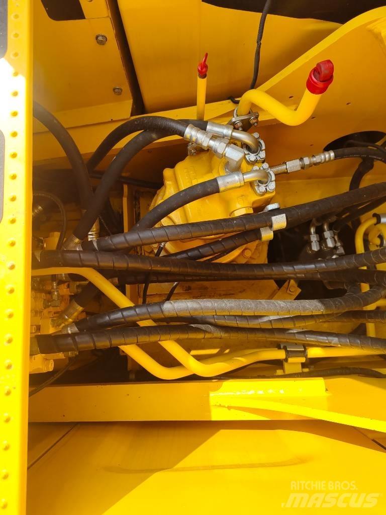 Komatsu PC 200 Beltegraver
