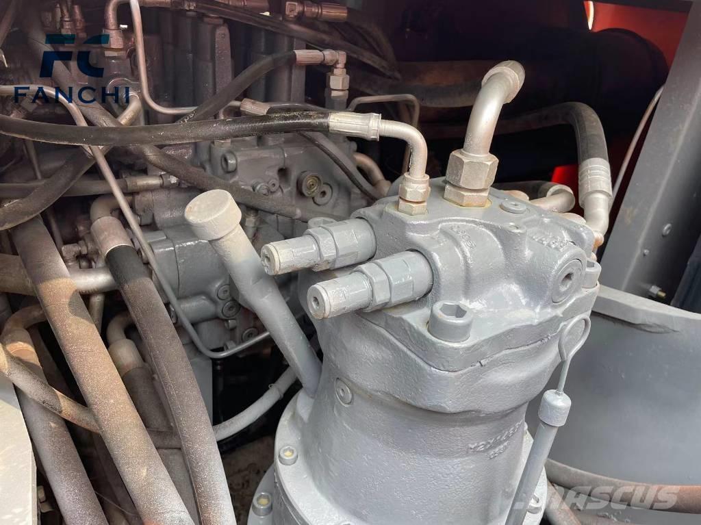 Hitachi EX 200 Beltegraver