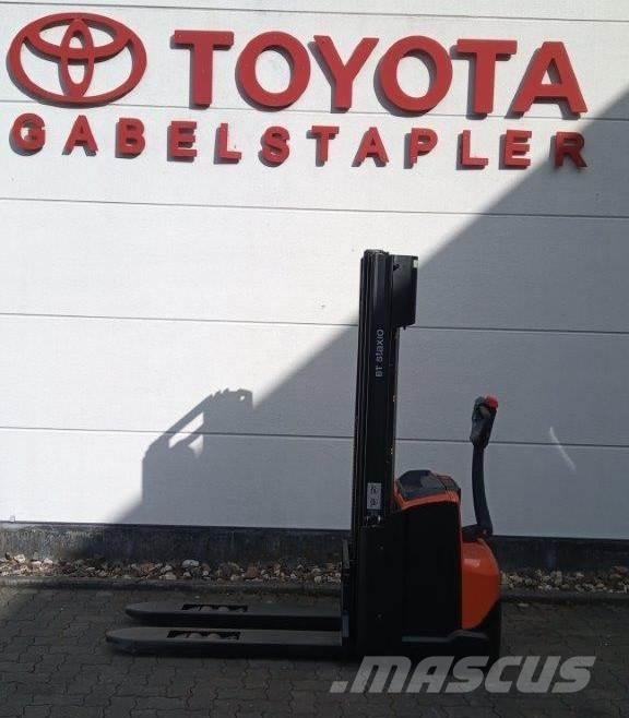 Toyota SWE120L Ledestablere