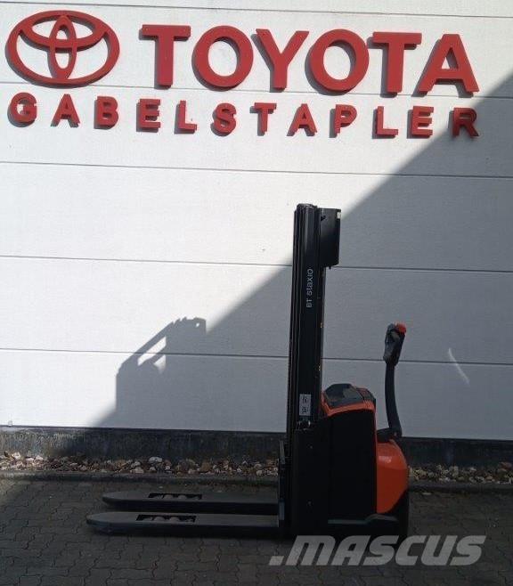 Toyota SWE120L Stablere