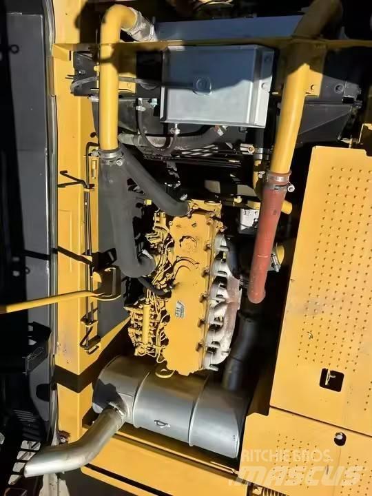 CAT 320 D L Beltegraver