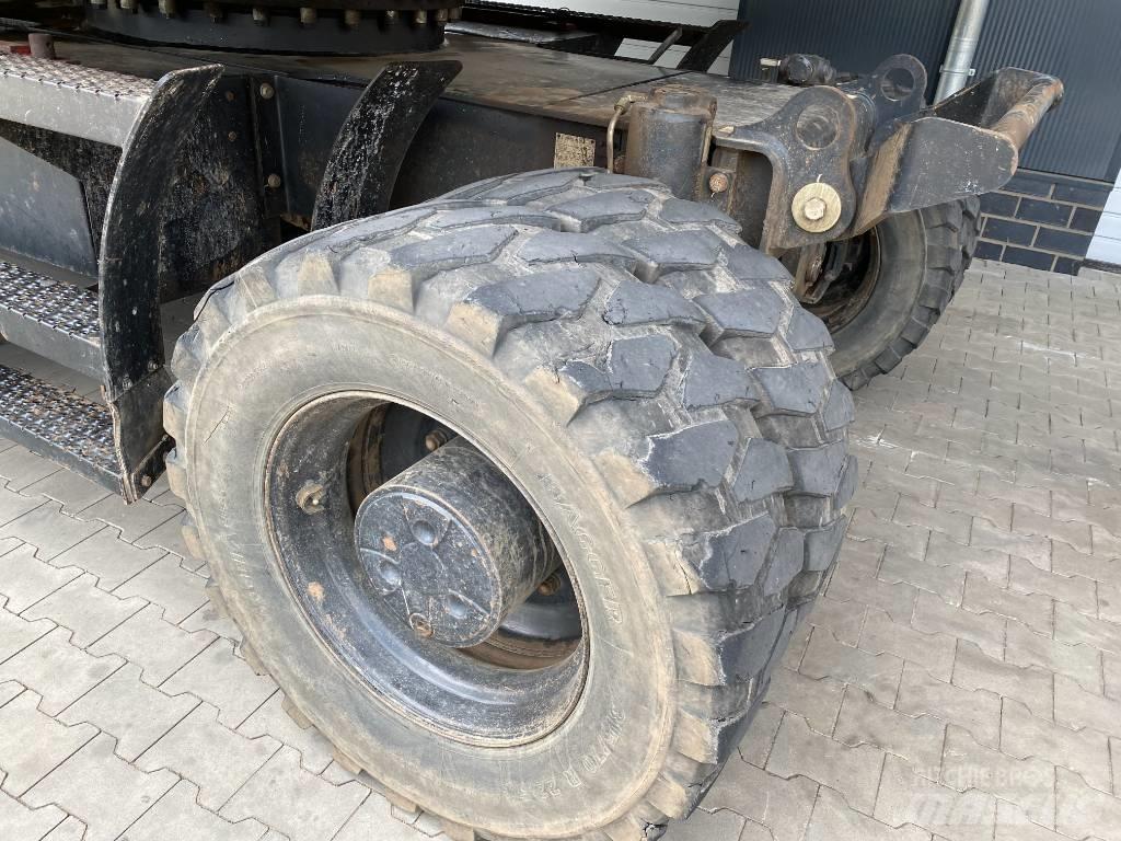 CAT M 320 F Hjulgravere