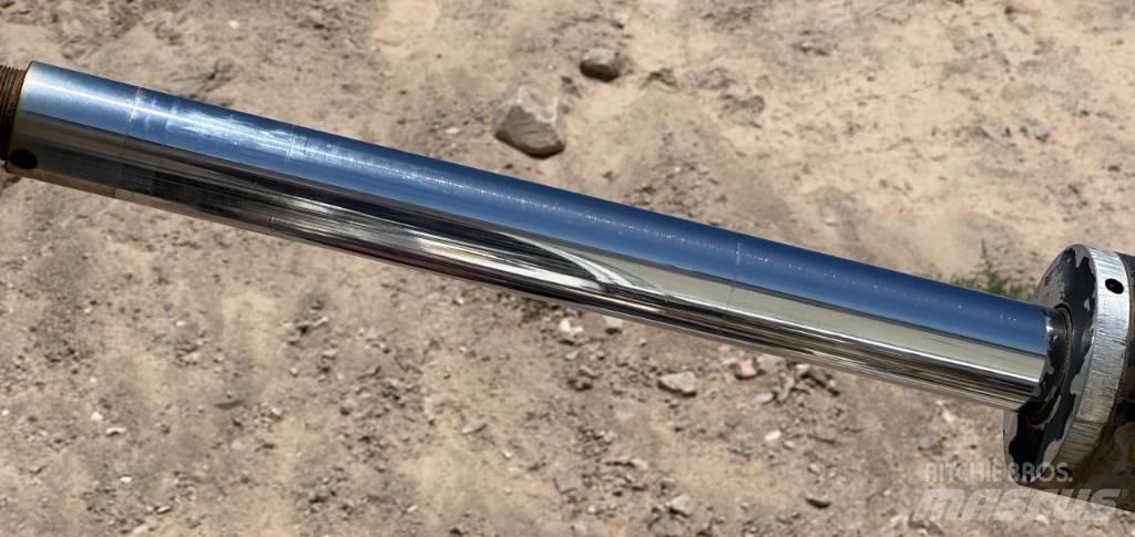 Wiggins W880Y Gravemaskiner for avfallshåndtering