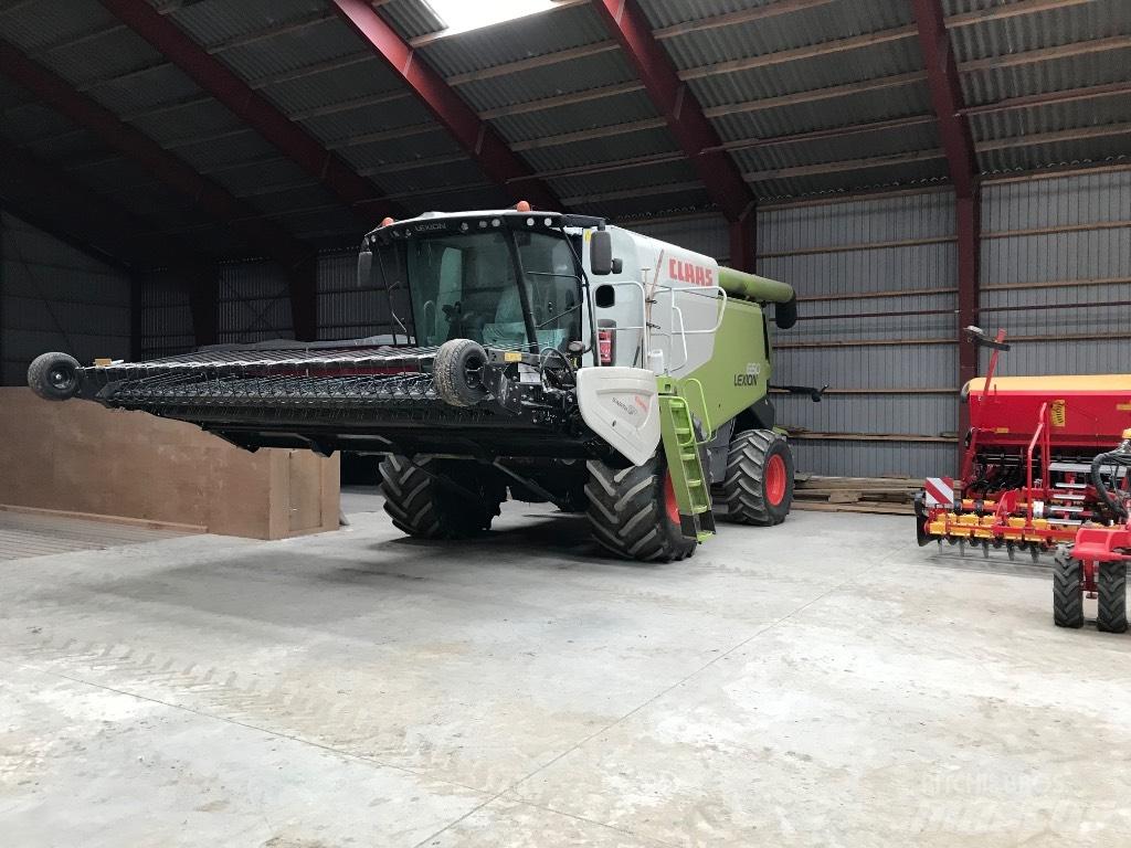 CLAAS Lexion 650 Skurtreskere