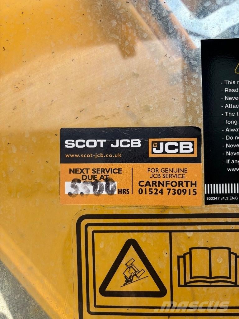 JCB JS 220 LC Beltegraver
