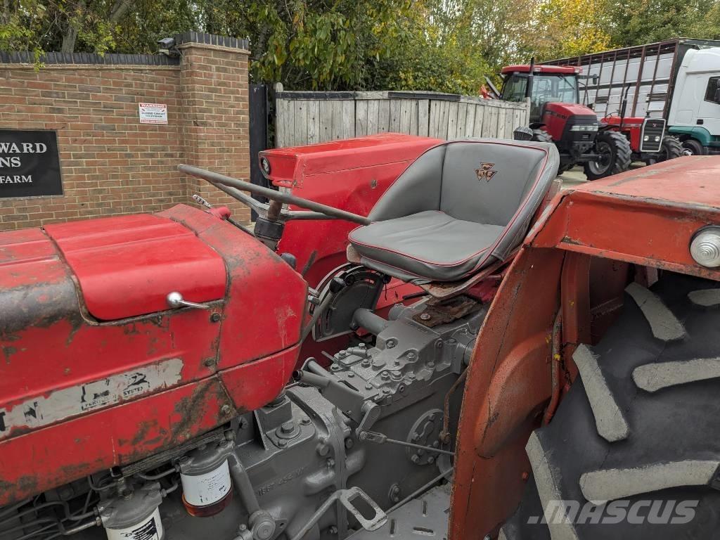 Massey Ferguson 135 Traktorer